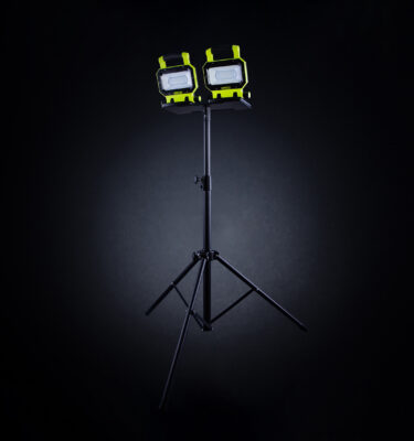 UNILITE Extendable Tripod with Flat Magnetic Plate